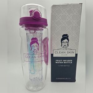 NWT Clean Skin Club Fruit Infuser Water Bottle